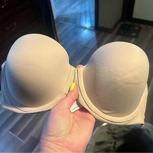 Seamless Strapless Bra - Cream